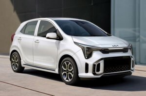 Luxury Car Rental in Dubai with Driver: Experience VIP Comfort
